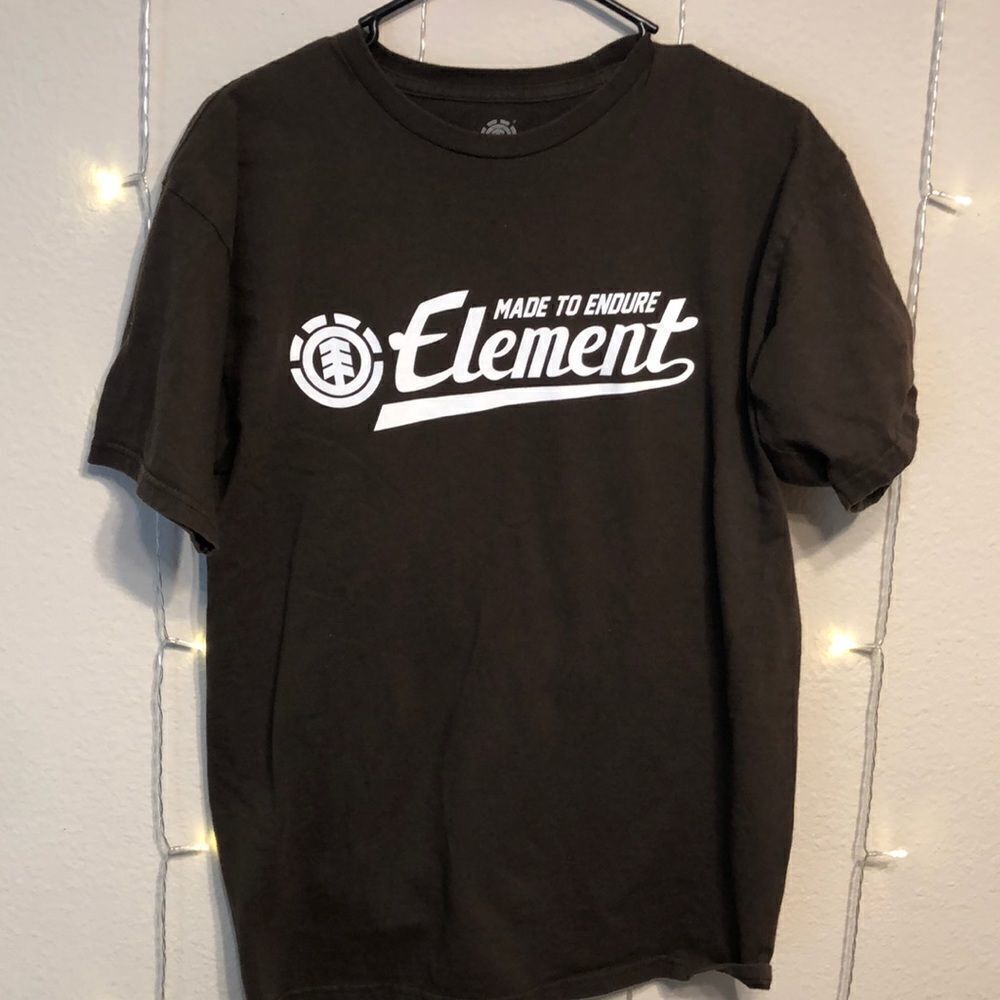 Element Men’s Brown T-shirt Size Medium